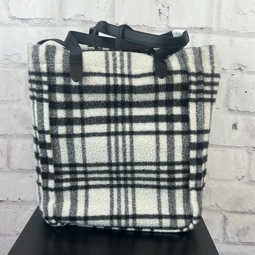 JW ANDERSON crafted wool